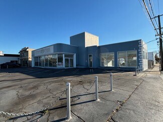 Plus de détails pour 444 W Merrick Rd, Valley Stream, NY - Local commercial à louer