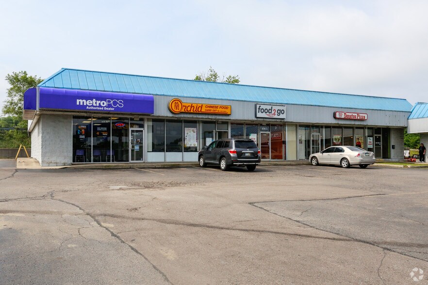 1901-1909 S Alex Rd, West Carrollton, OH à louer - Photo principale – Image 2 sur 3