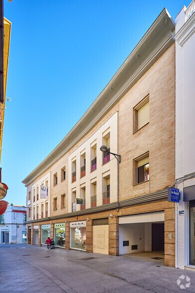 Local commercial dans Dos Hermanas, Sevilla à vendre - Photo de l’immeuble – Image 3 sur 3