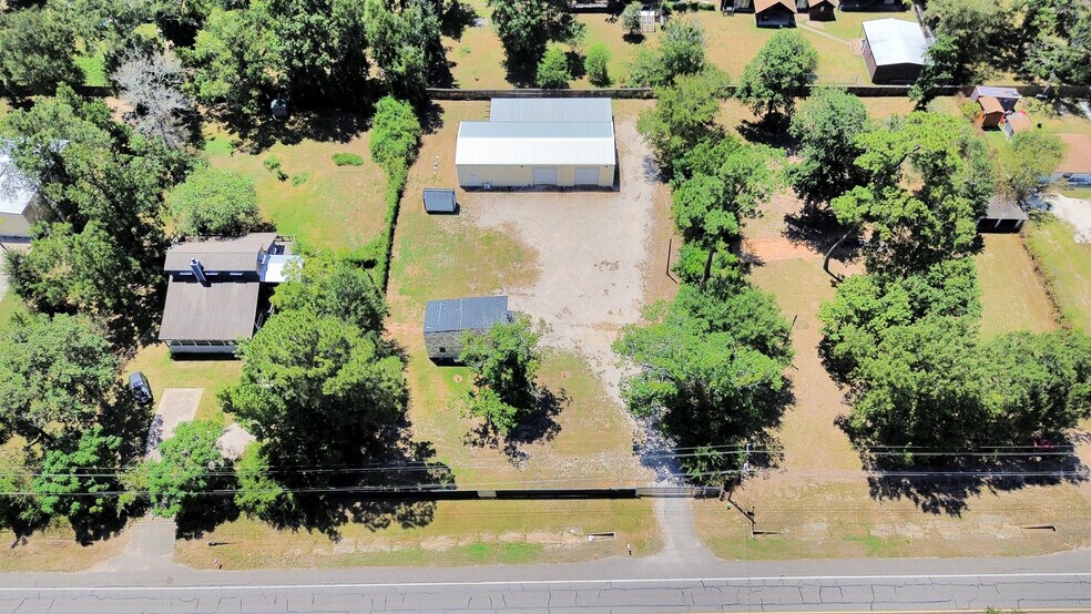 14140 Fm 1485 Road, Conroe, TX à vendre - Photo principale – Image 1 sur 48