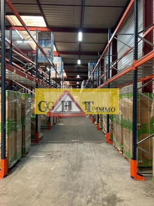 Plus de détails pour Bureau, Industriel/Logistique à louer