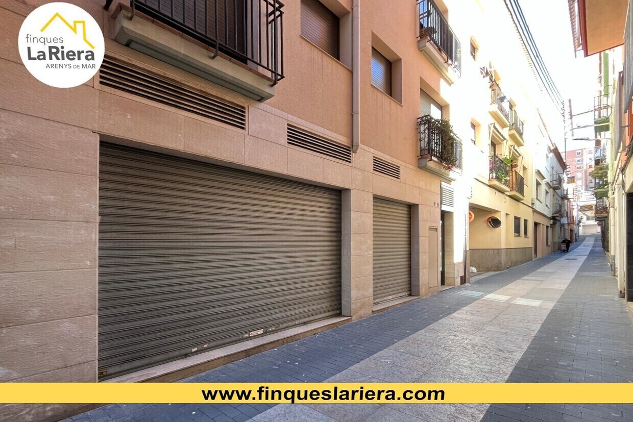 Local commercial dans Arenys de Mar, Barcelona à louer Photo principale– Image 1 sur 2