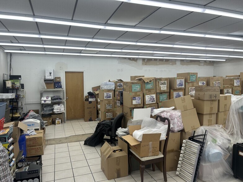 310 W Union Ave, Bound Brook, NJ à louer - Photo de l’immeuble – Image 3 sur 5