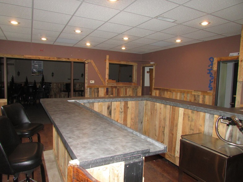 10147 Maumee Western Rd, Monclova, OH à vendre - Photo de l’immeuble – Image 3 sur 14