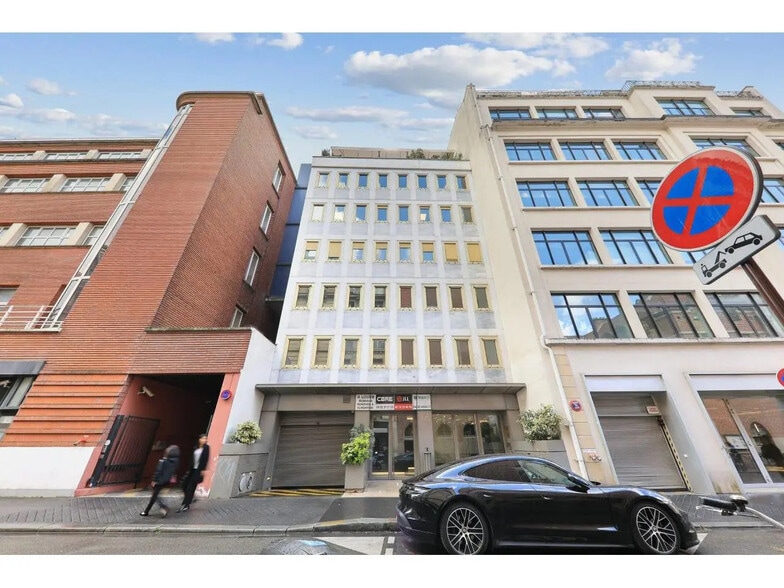 Bureau dans Paris à louer - Photo de l’immeuble – Image 1 sur 14