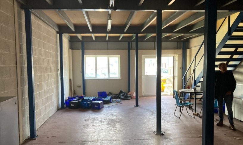 Castle Rd, Sittingbourne, KEN ME10 3RP - Lot 11 - - Photo intérieure - Image 1 of 1