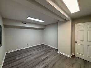 730 Court St, Jacksonville, NC à louer Photo intérieure– Image 2 sur 3