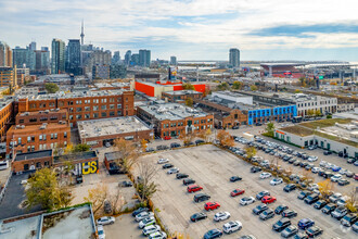33 Fraser Ave, Toronto, ON - VUE AÉRIENNE  vue de carte