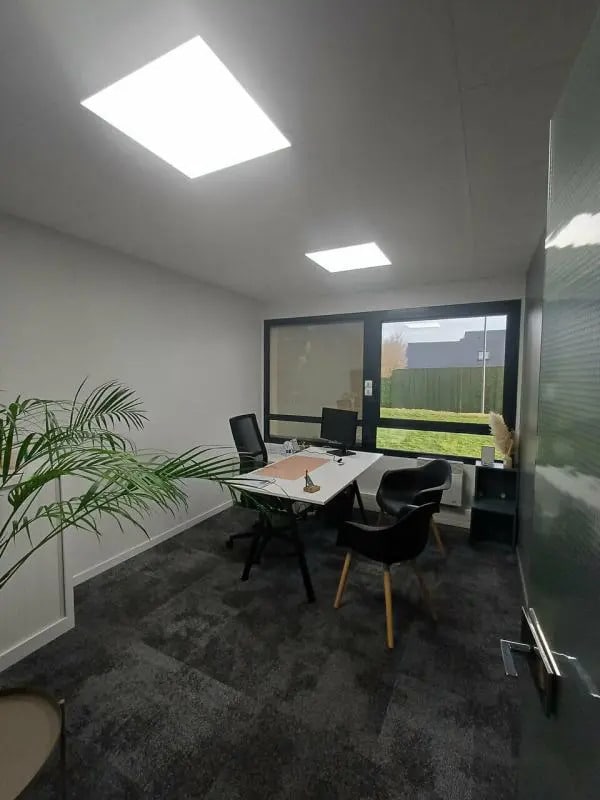 Plus de détails pour Bureau à louer