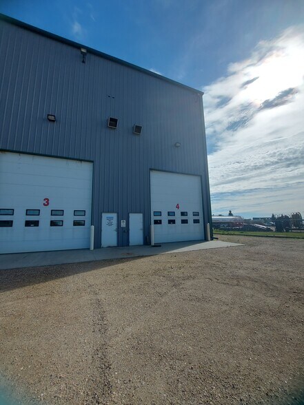 57 Belich cres, Red Deer County, AB à louer - Photo de l’immeuble – Image 3 sur 10