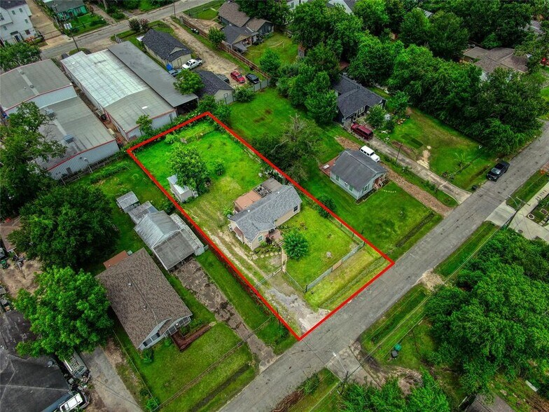 906 Woodcrest Dr, Houston, TX à vendre - Photo de l’immeuble – Image 3 sur 10