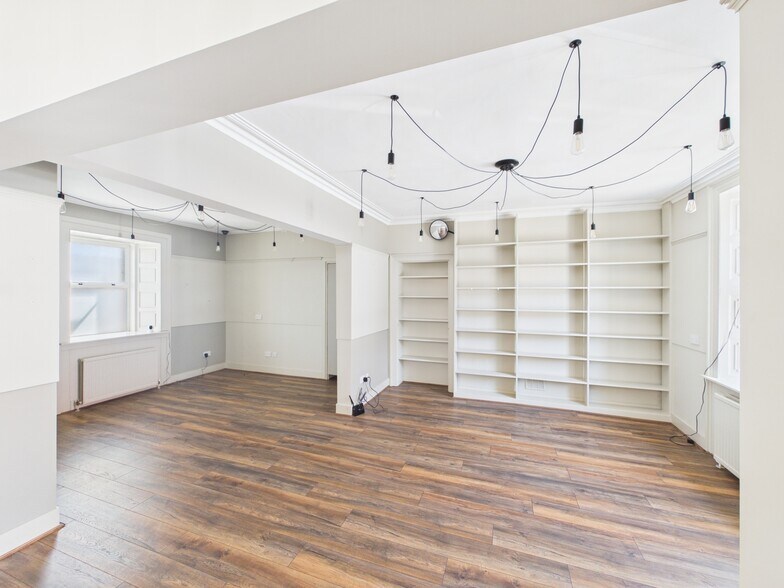 9 Earl Grey St, Mauchline à vendre - Photo de l’immeuble – Image 3 sur 6