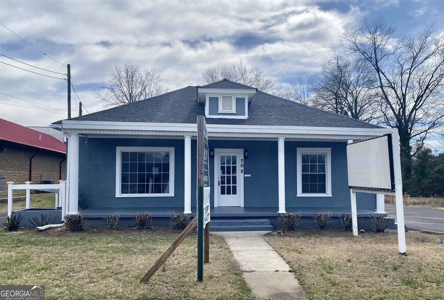 705 Shorter Ave SW, Rome, GA à louer - Photo de l’immeuble – Image 1 sur 9