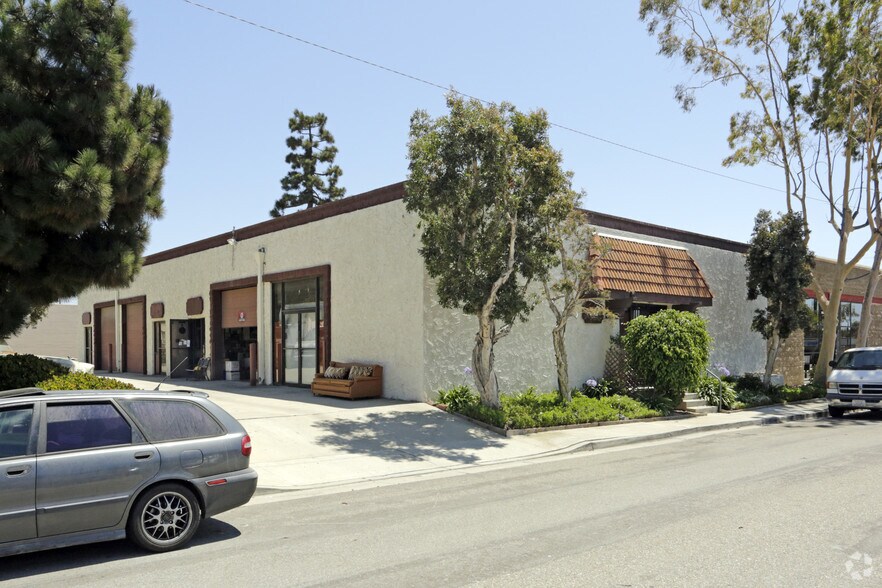 1412 Tower Sq, Ventura, CA à louer - Photo de l’immeuble – Image 3 sur 3