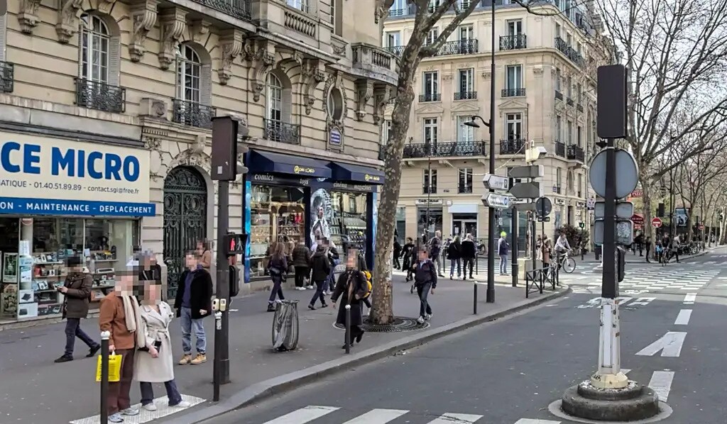 Local commercial dans Paris à louer Photo de l’immeuble– Image 1 sur 2