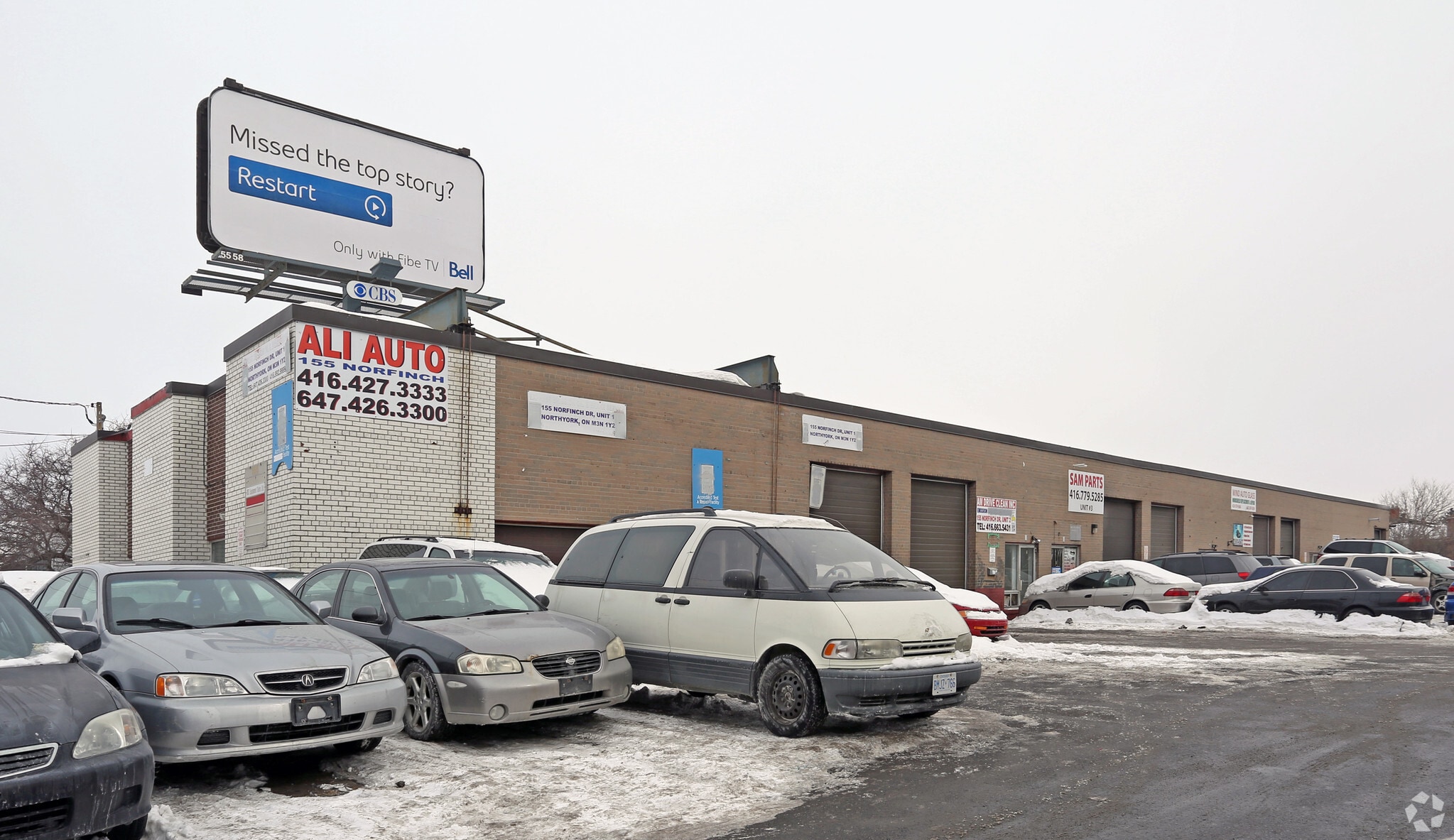155 Norfinch Dr, Toronto, ON à louer Photo principale– Image 1 sur 5