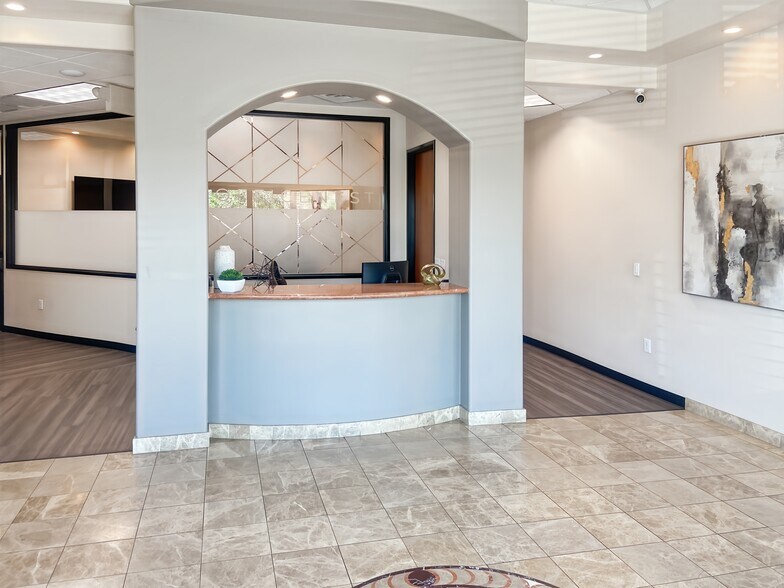 5510 S Fort Apache Rd, Las Vegas, NV à louer - Photo de l’immeuble – Image 3 sur 5