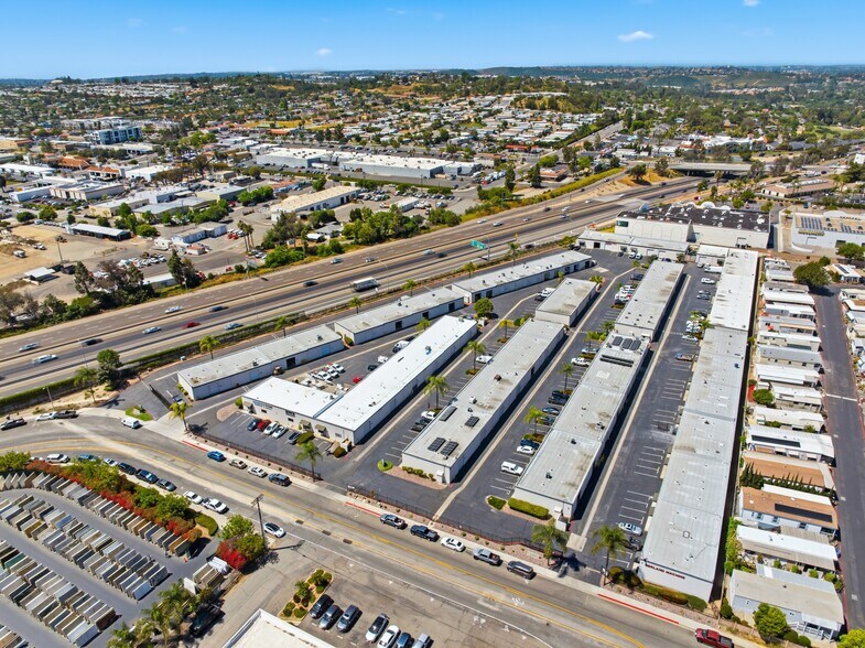 120 N Pacific St, San Marcos, CA à louer - Aérien – Image 3 sur 3