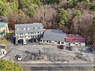 Plus de détails pour Alpine Liquor & Lodge – à vendre, Eureka Springs, AR