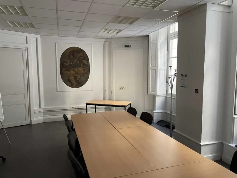 24 Rue Crébillon, Nantes à louer - Photo de l’immeuble – Image 3 sur 5