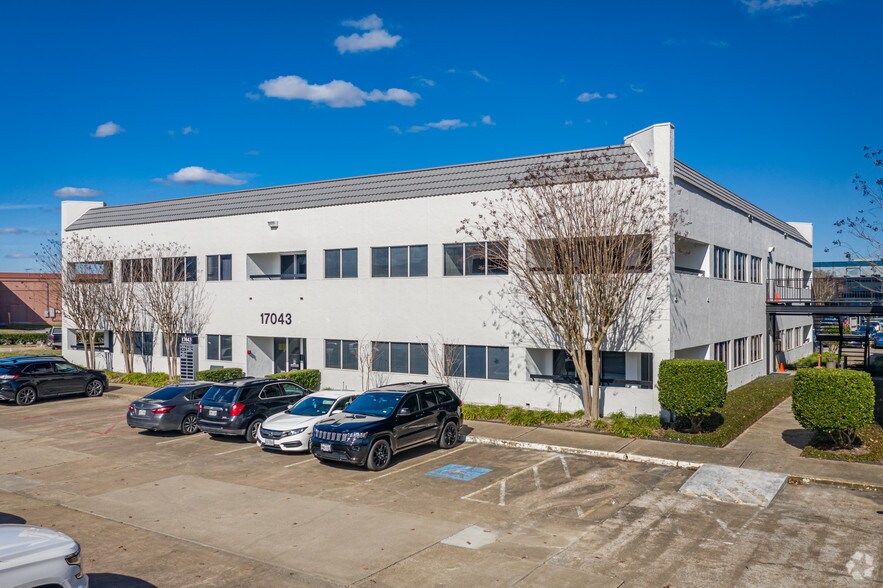 17043 El Camino Real, Houston, TX à louer - Photo principale – Image 1 sur 14