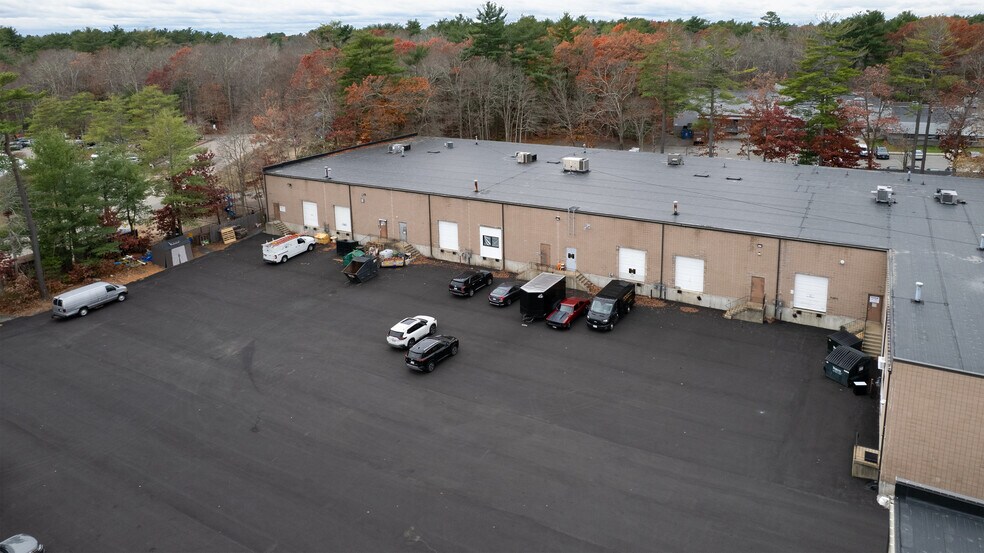 104 Longwater Dr, Norwell, MA à vendre - Photo de l’immeuble – Image 3 sur 9