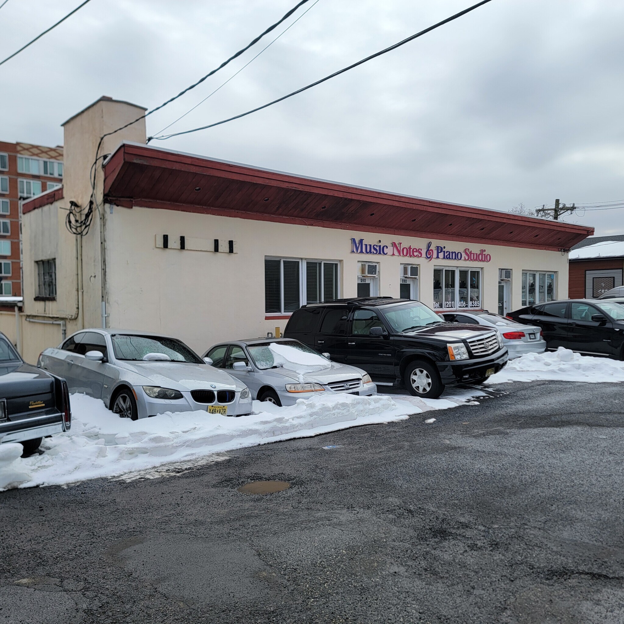 426 Bergen Blvd, Palisades Park, NJ à louer Photo principale– Image 1 sur 8