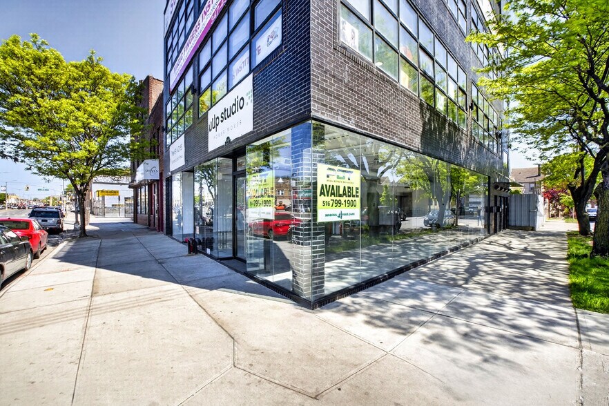 178-02 Jamaica Ave, Jamaica, NY à louer - Photo de l’immeuble – Image 3 sur 9