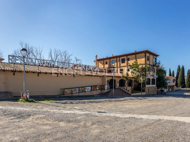 Local commercial dans Roda de Berà, Tarragona à vendre - Photo de l’immeuble – Image 1 sur 7