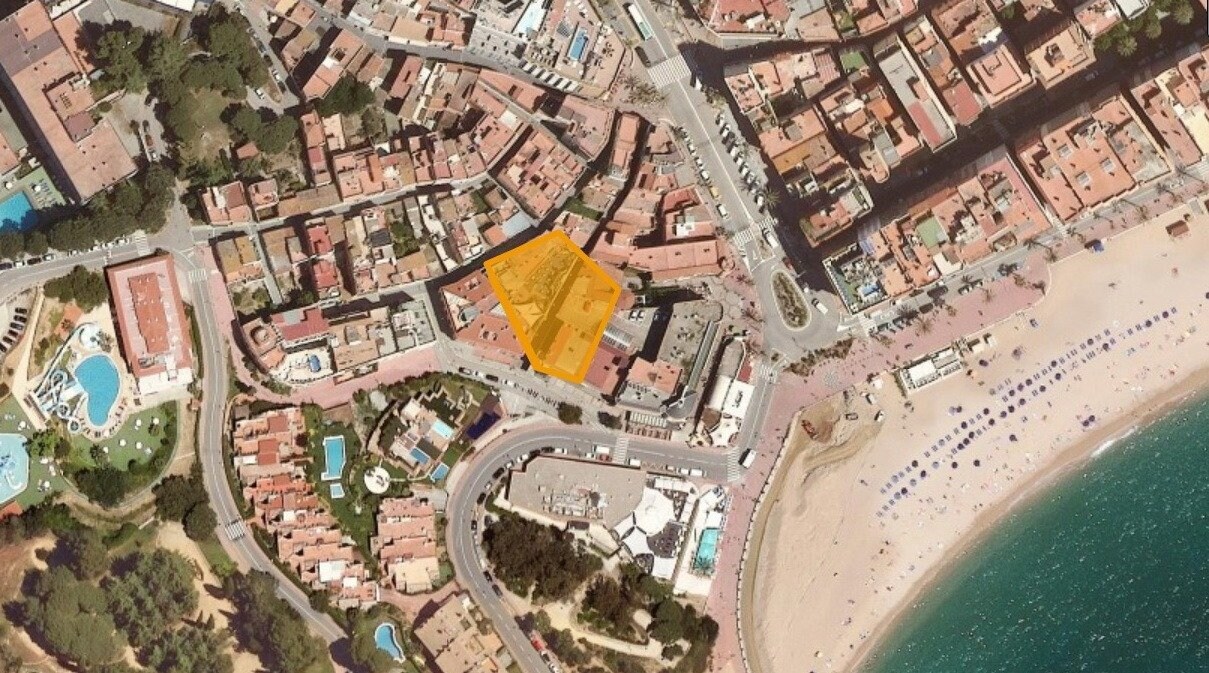 Lloret de Mar, GER 17310 - - - Autre - Image 2 of 4