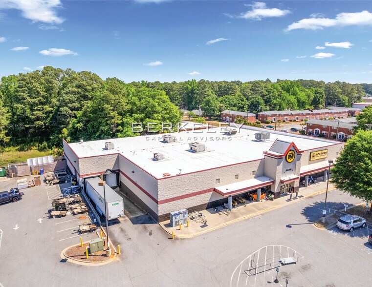 3502 Bragg Blvd, Fayetteville, NC à vendre - Photo de l’immeuble – Image 2 sur 7
