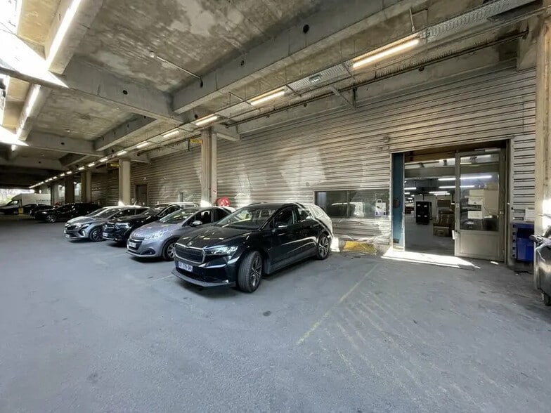 100 Avenue Du Général Leclerc, Pantin à louer - Photo de l’immeuble – Image 1 sur 6