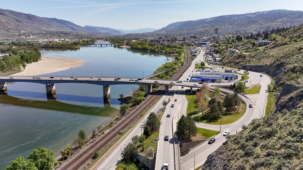431 Victoria St W, Kamloops, BC à louer - Photo de l’immeuble – Image 2 sur 18
