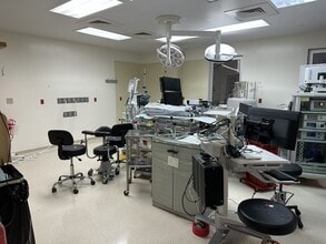 3550 Main St, Springfield, MA à louer Photo intérieure– Image 2 sur 11