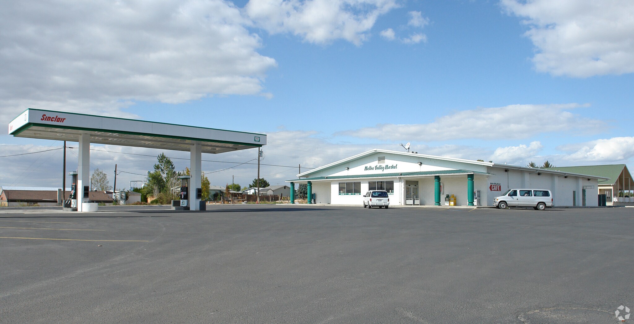 112 4th St, Melba, ID à louer Photo de l’immeuble– Image 1 sur 5