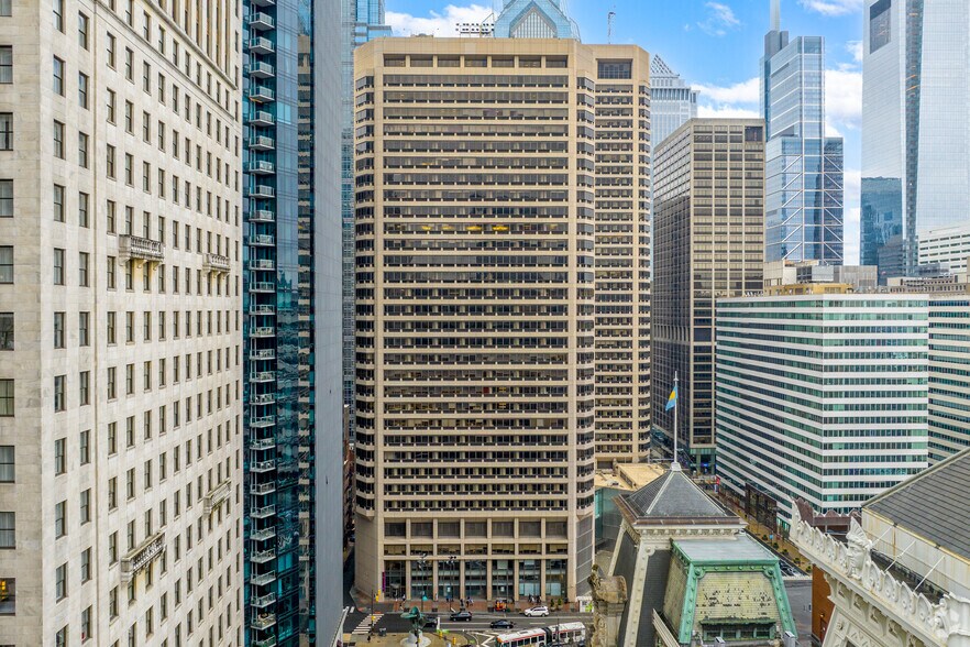 1500 Market St, Philadelphia, PA à louer - Photo de l’immeuble – Image 2 sur 16