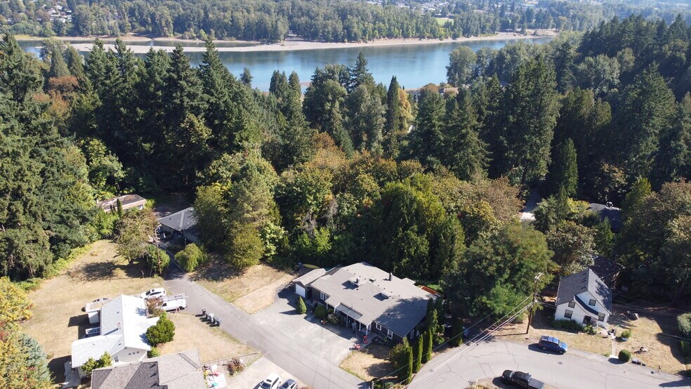 6403 Tompkins Ct, West Linn, OR à vendre - Photo de l’immeuble – Image 3 sur 17