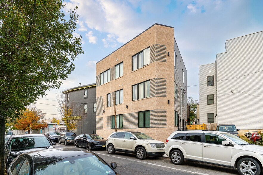 2301 Frankford Ave, Philadelphia, PA à vendre - Photo de l’immeuble – Image 2 sur 59
