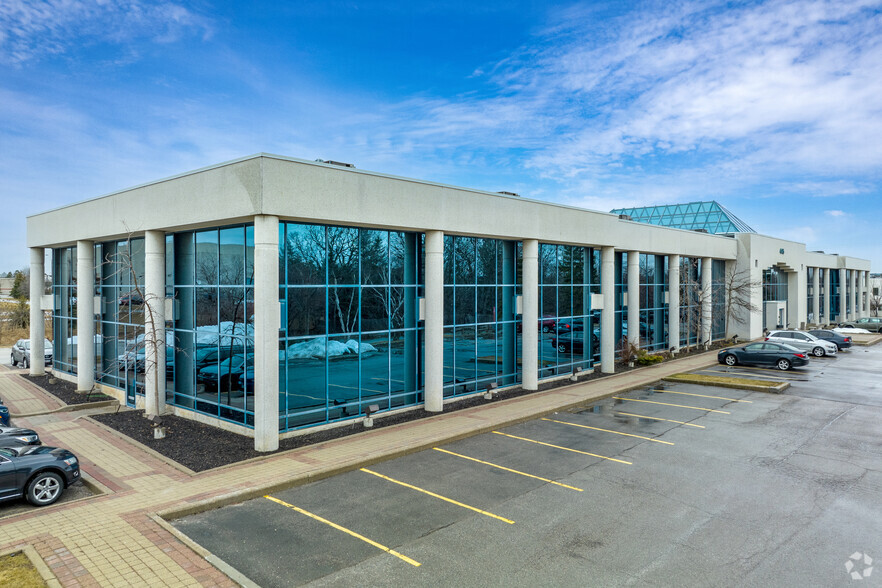 445 Apple Creek Blvd, Markham, ON à louer - Photo principale – Image 1 sur 1