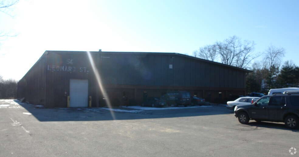 56 Leonard St, Foxborough, MA à vendre - Photo de l’immeuble – Image 2 sur 30