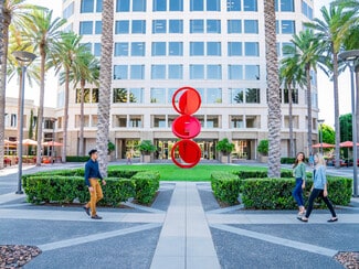 Plus de détails pour 100 Spectrum Center Dr, Irvine, CA - Bureau à louer