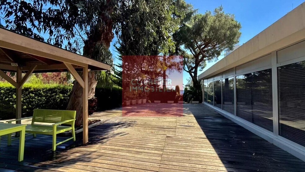 71 Avenue Du Roi Albert 1er, Cannes à vendre - Photo de l’immeuble – Image 3 sur 19