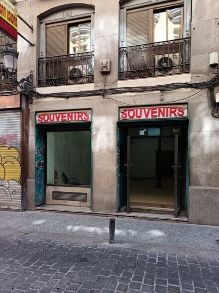 Local commercial dans Madrid, Madrid à louer - Photo de l’immeuble – Image 2 sur 6