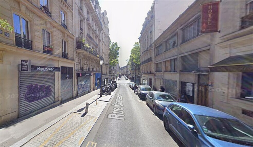 Local commercial dans Paris à louer - Photo de l’immeuble – Image 3 sur 4