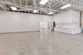 3012 Barron Rd, College Station, TX à louer Photo de l’immeuble– Image 1 sur 4