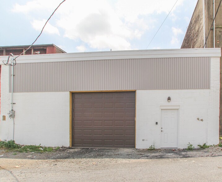 813-815 E 4th St, Bethlehem, PA à louer - Photo de l’immeuble – Image 1 sur 7