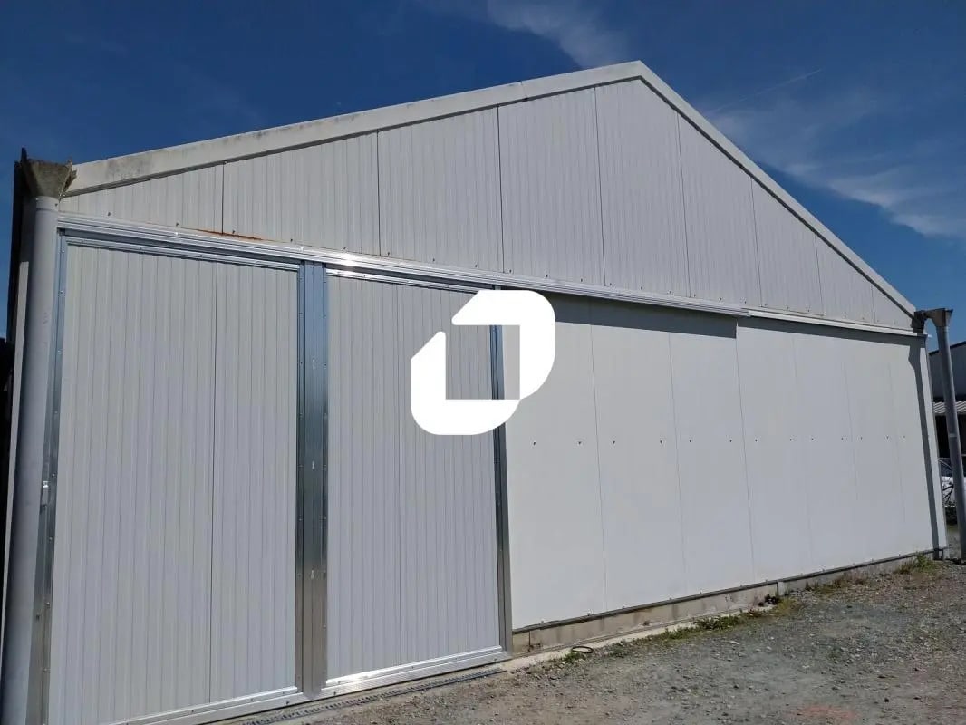10 Bis Rue Descartes, Treillières à louer Photo de l’immeuble– Image 1 sur 8