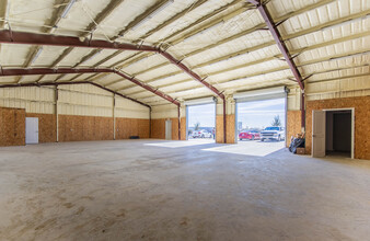 803 S 2nd Ave, Mansfield, TX à louer Photo intérieure– Image 1 sur 4