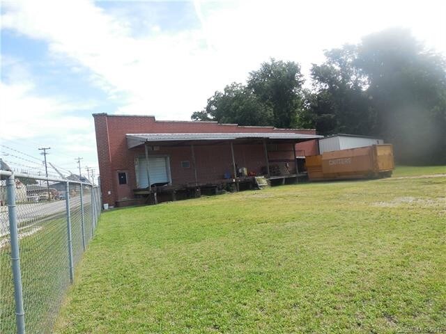 181 Saluda St, Chester, SC à louer - Photo de l’immeuble – Image 3 sur 27