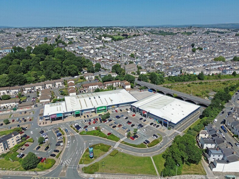 Exeter St, Plymouth à louer - Photo de l’immeuble – Image 2 sur 10